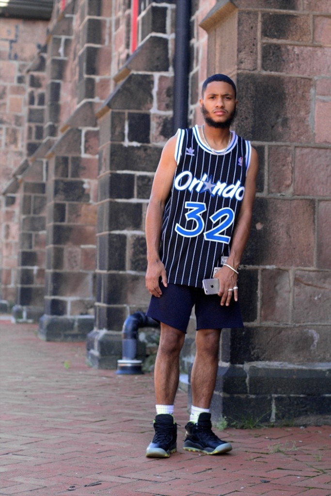 Upgrade Your Closet with 90s Jerseys Fashion