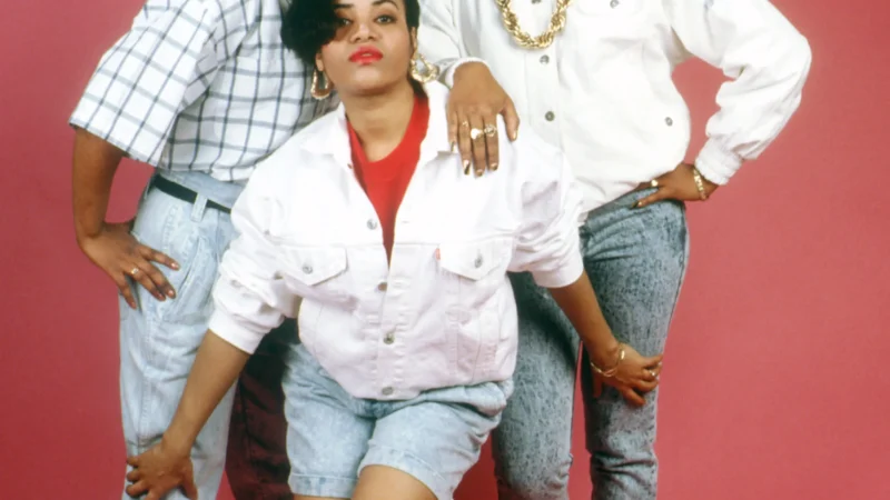 The Rise of Hip Hop Femme Style: An Ode to 90s Fashion