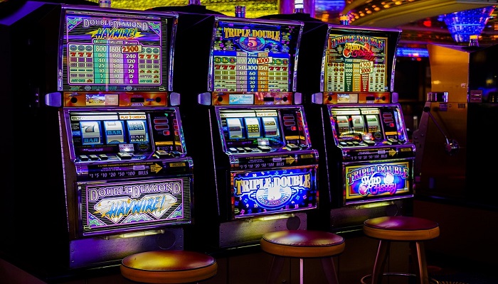 The Fascinating World of Colossal Reels Slot Machines